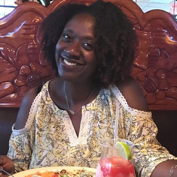 Meet your Posher, Danica - Picture 1 of 1